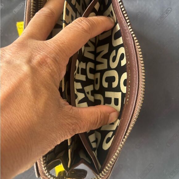 Marc by Marc Jacobs Wallet id credit card purse hand money holder - Picture 3 of 5